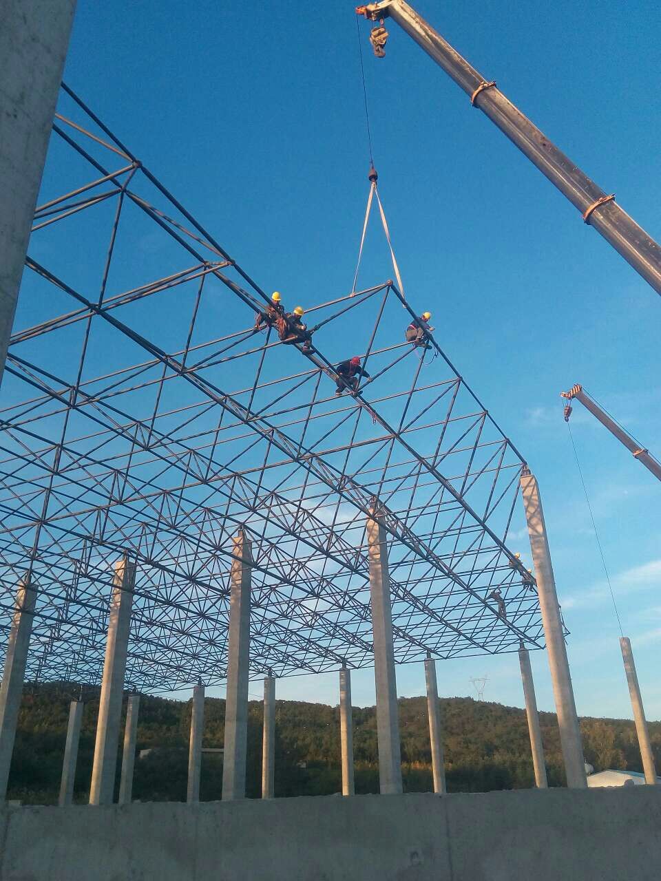 河西汪清物流园网架